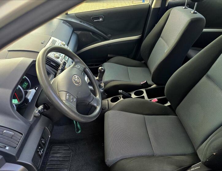 Toyota Corolla 11