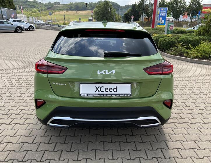 KIA XCeed 6