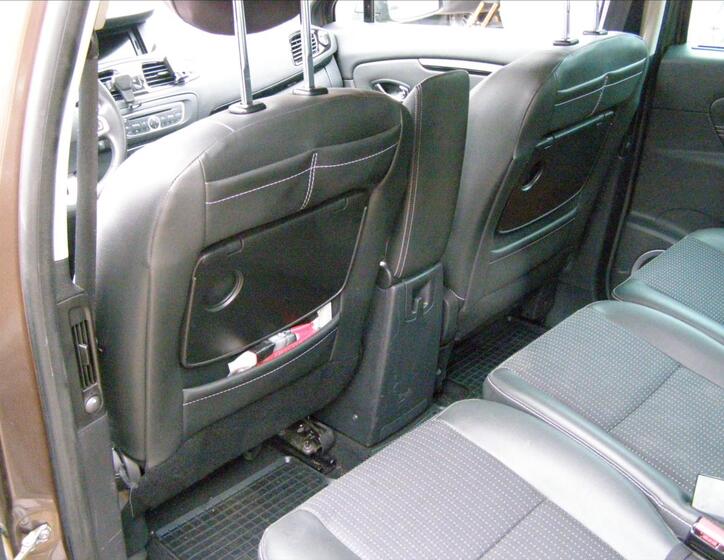 Renault Scénic 15