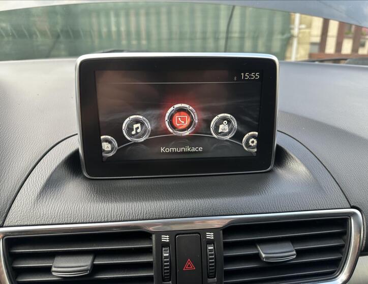 Mazda 3 16