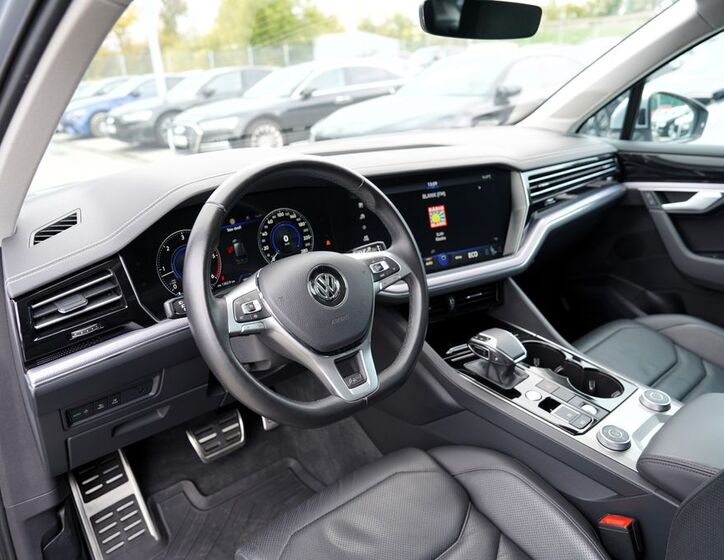 Volkswagen Touareg 29