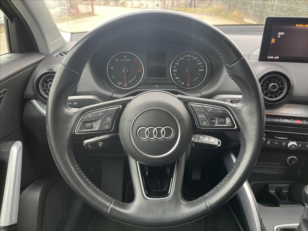 Audi Q2 14
