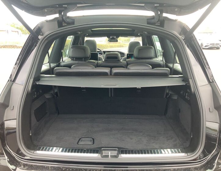 Mercedes-Benz GLS 18