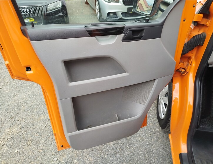 Volkswagen Transporter 7