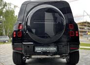 Land Rover Defender 5