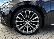 Škoda Superb 9