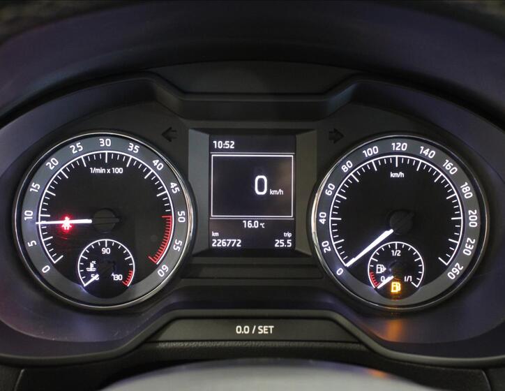 Škoda Octavia 21