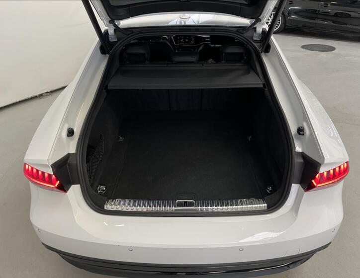 Audi A7 32