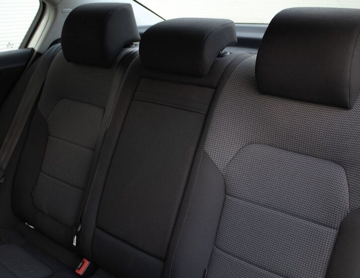 Volkswagen Passat 23