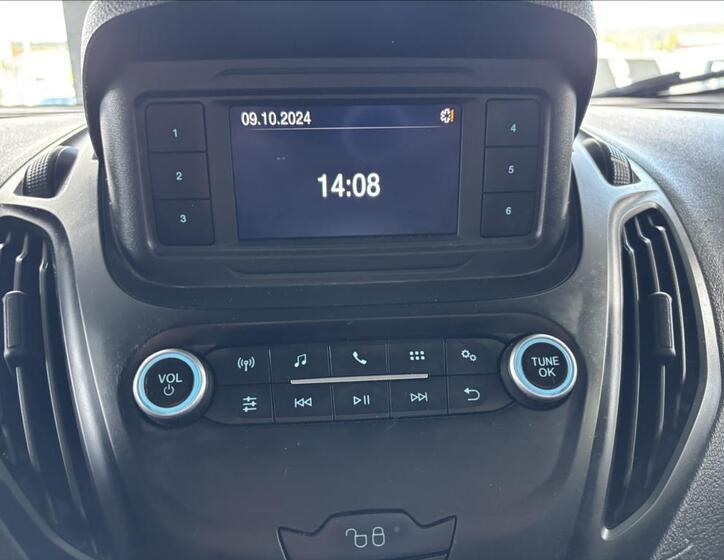 Ford Tourneo Courier 14