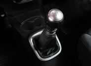 Toyota Yaris 30