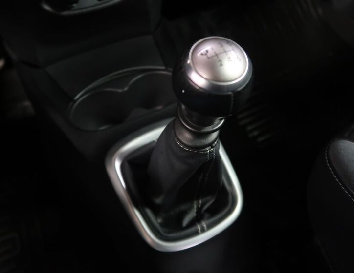 Toyota Yaris 30