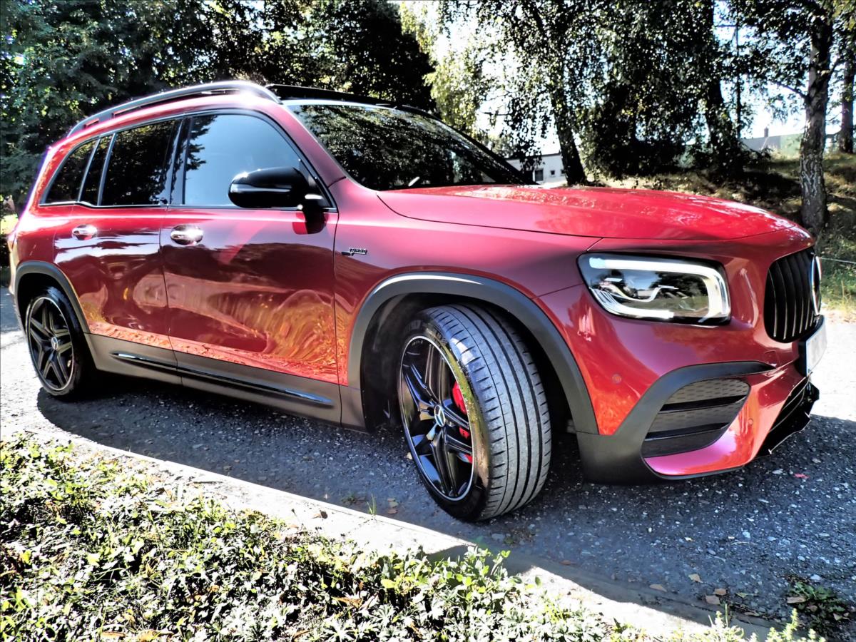 Mercedes-Benz GLB