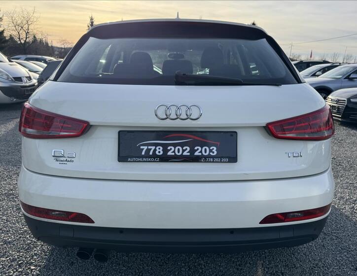 Audi Q3 6