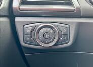 Ford Mondeo 44
