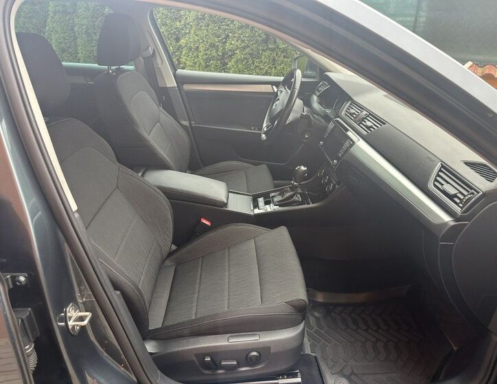Škoda Superb 25