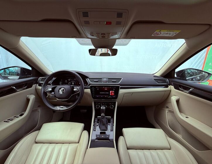 Škoda Superb 20