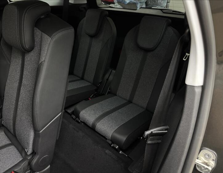 Peugeot 5008 40