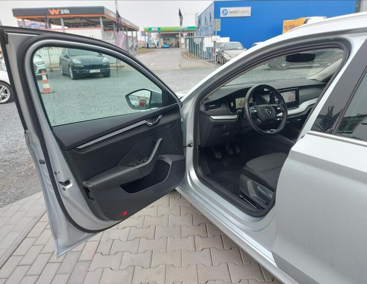 Škoda Octavia 9