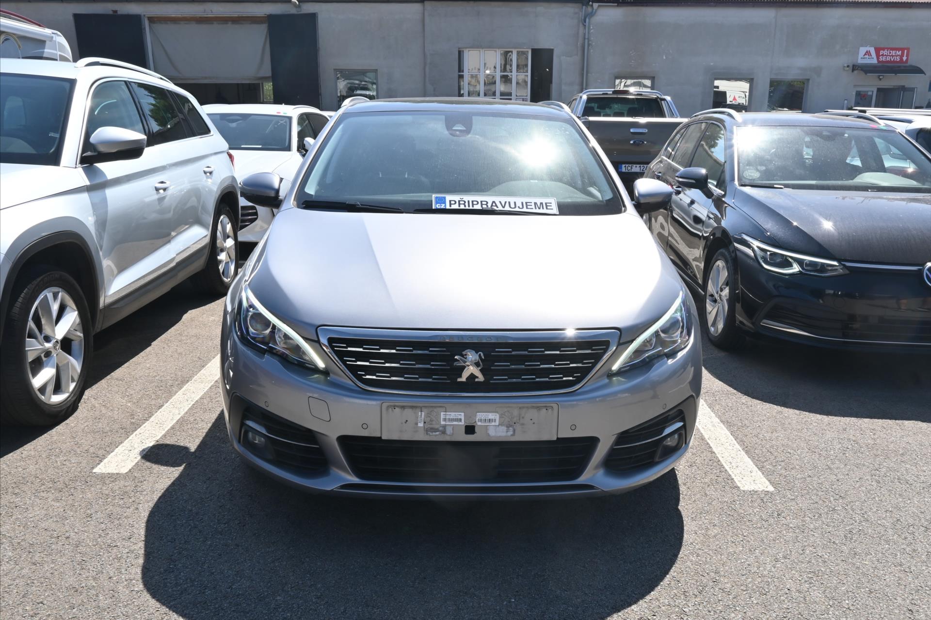Peugeot 308