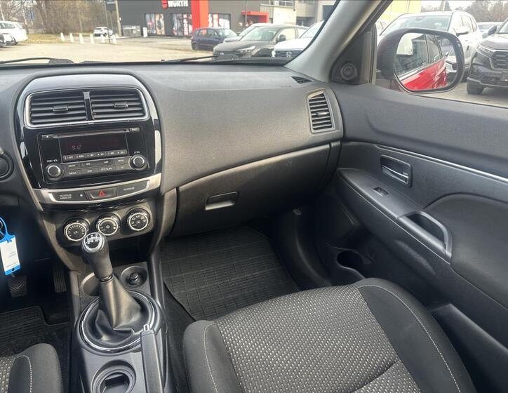 Mitsubishi ASX 14