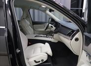 Volvo XC90 11
