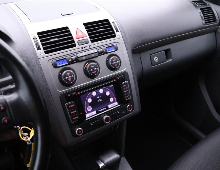 Volkswagen Touran 17