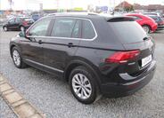 Volkswagen Tiguan 7