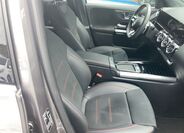 Mercedes-Benz GLA 6