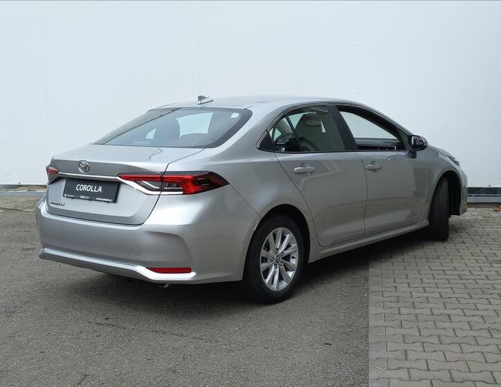 Toyota Corolla 3