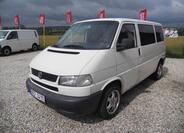 Volkswagen Caravelle 1