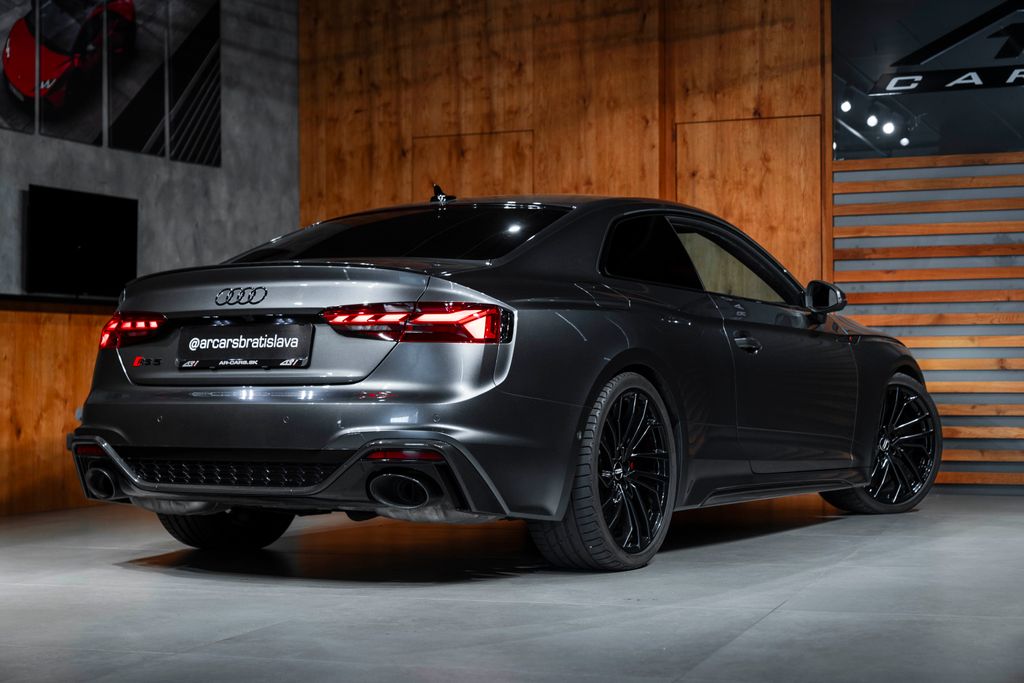Audi RS5