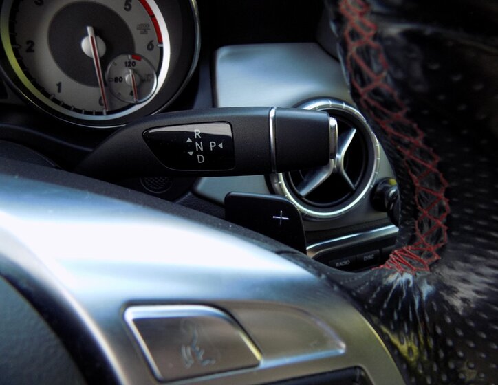 Mercedes-Benz CLA 27