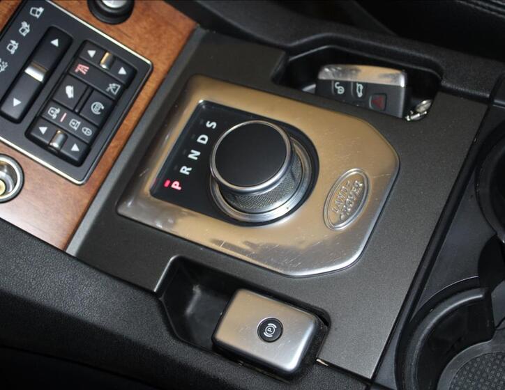 Land Rover Discovery 36