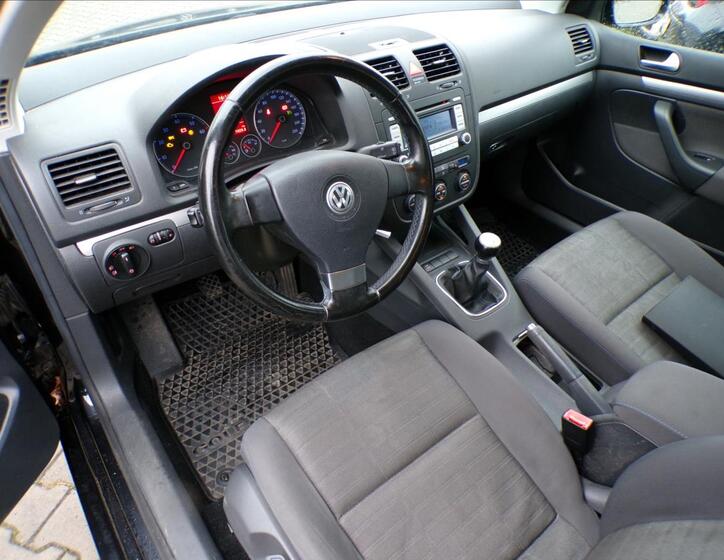 Volkswagen Golf 14