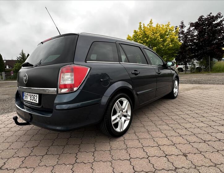 Opel Astra 11