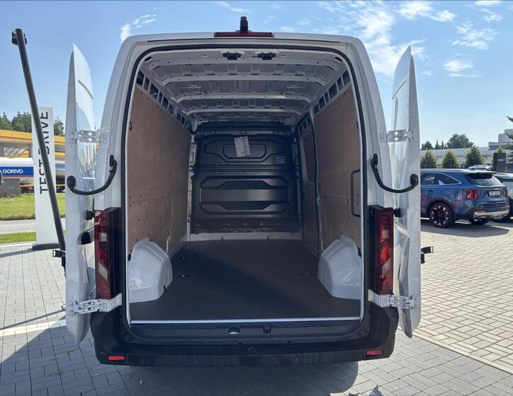 Renault Master 10