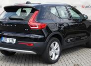 Volvo XC40 3