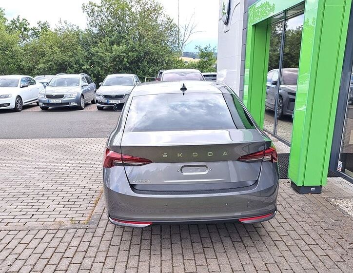 Škoda Octavia 11