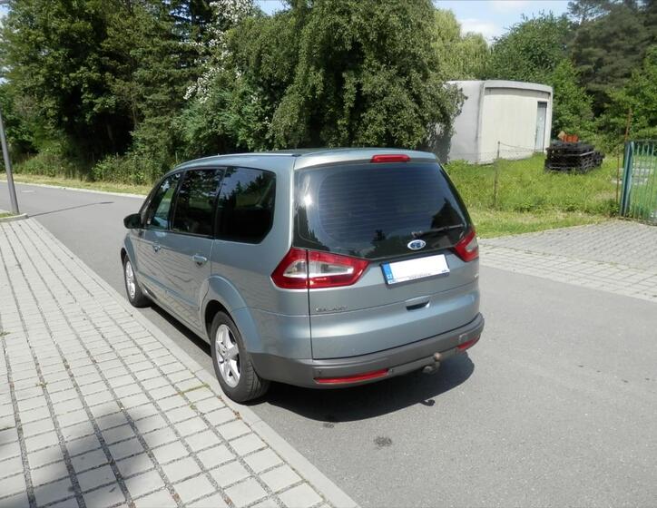Ford Galaxy 7