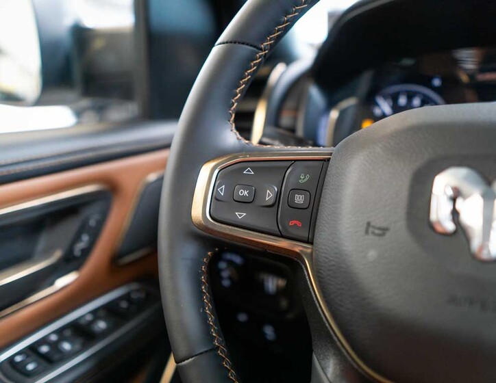 Dodge RAM 16
