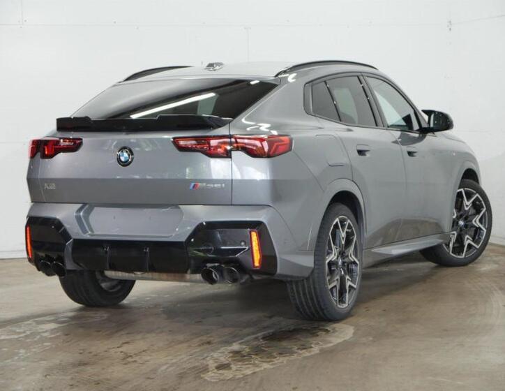 BMW X2 4