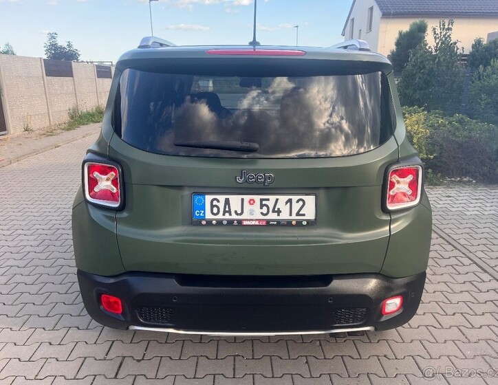 Jeep Renegade 15