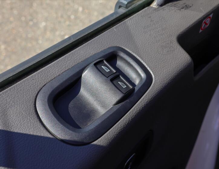Ford Transit 13