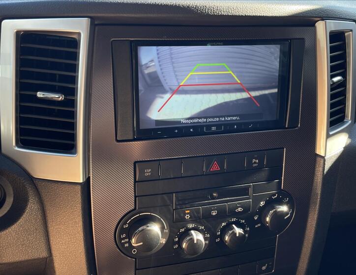 Jeep Grand Cherokee 16