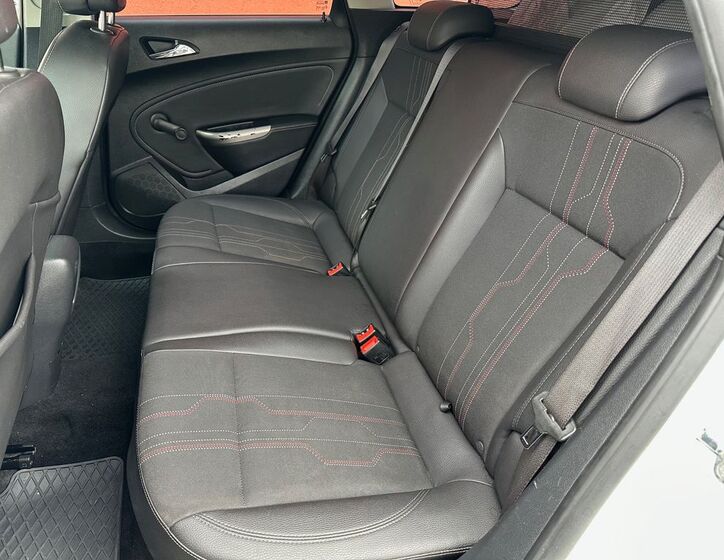 Opel Astra 18