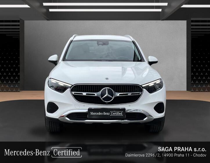 Mercedes-Benz GLC 8