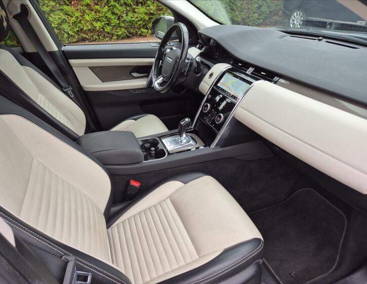 Land Rover Discovery 13