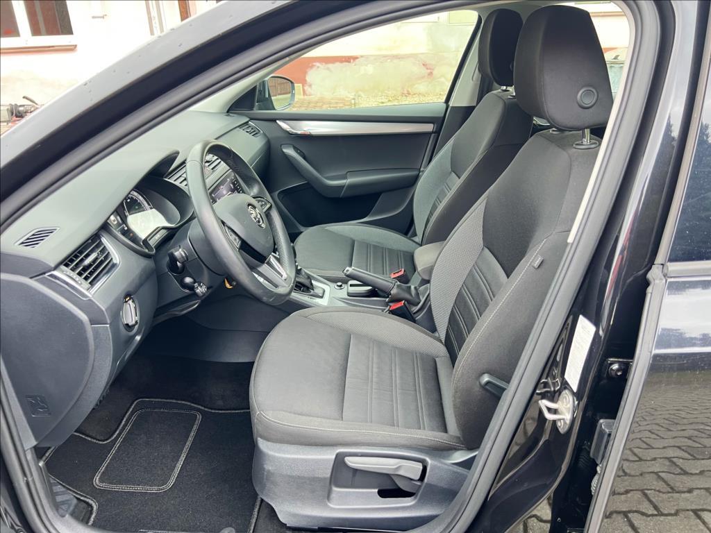 Škoda Octavia 10