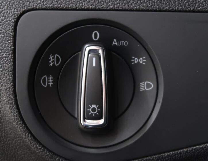 Volkswagen Tiguan 16